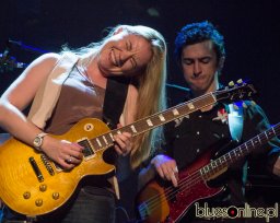 Joanne Shaw Taylor at Bluestracje 2013 (3)